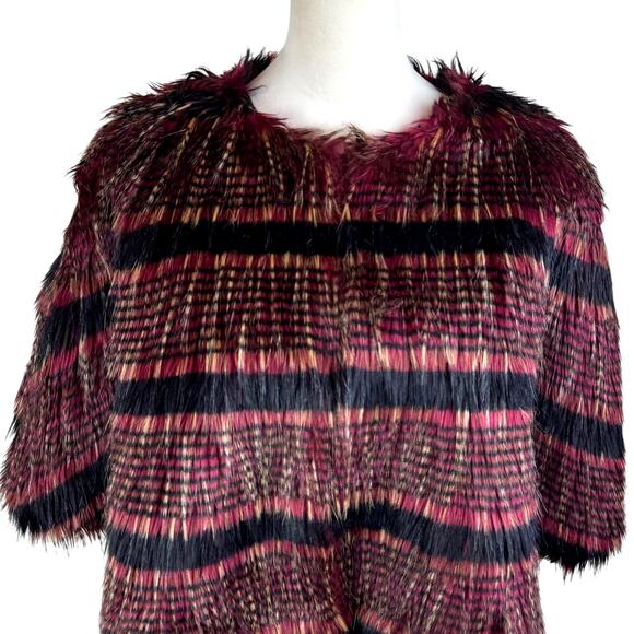 Collection Eighteen NWT Womens Striped Red and Black Faux Fur Poncho Shawl - Picture 2 of 12